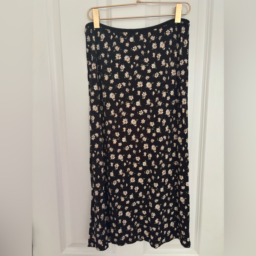 Reformation Dalia Skirt in Haley floral Small